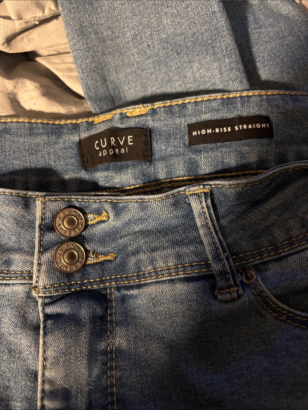 Curve Appeal High-Rise Straight Jeans in Light Blue